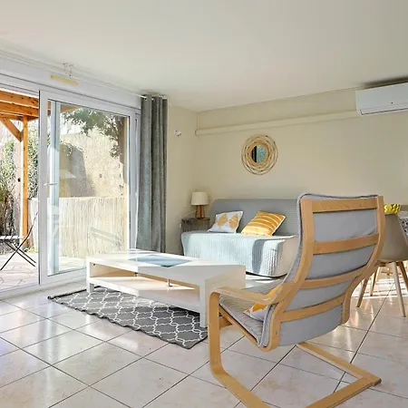 La Frigoule Maison T2 Avec Entree, Jardin Et Parking Independants Laroque (Herault)